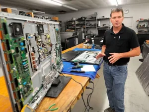 repair-tv-03-768x512
